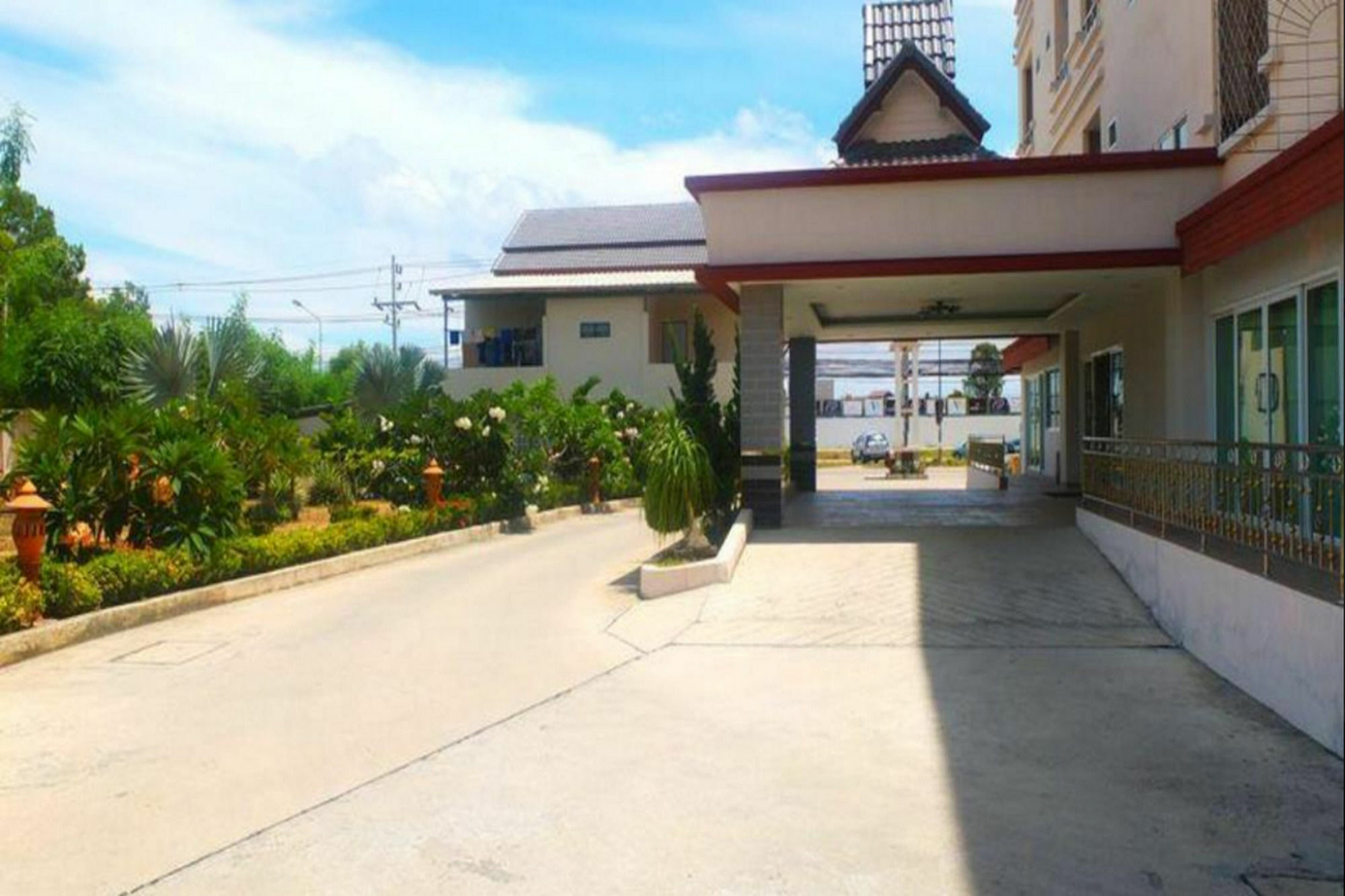 Lk Pavilion Executive Serviced Apartment Pattaya Exteriör bild