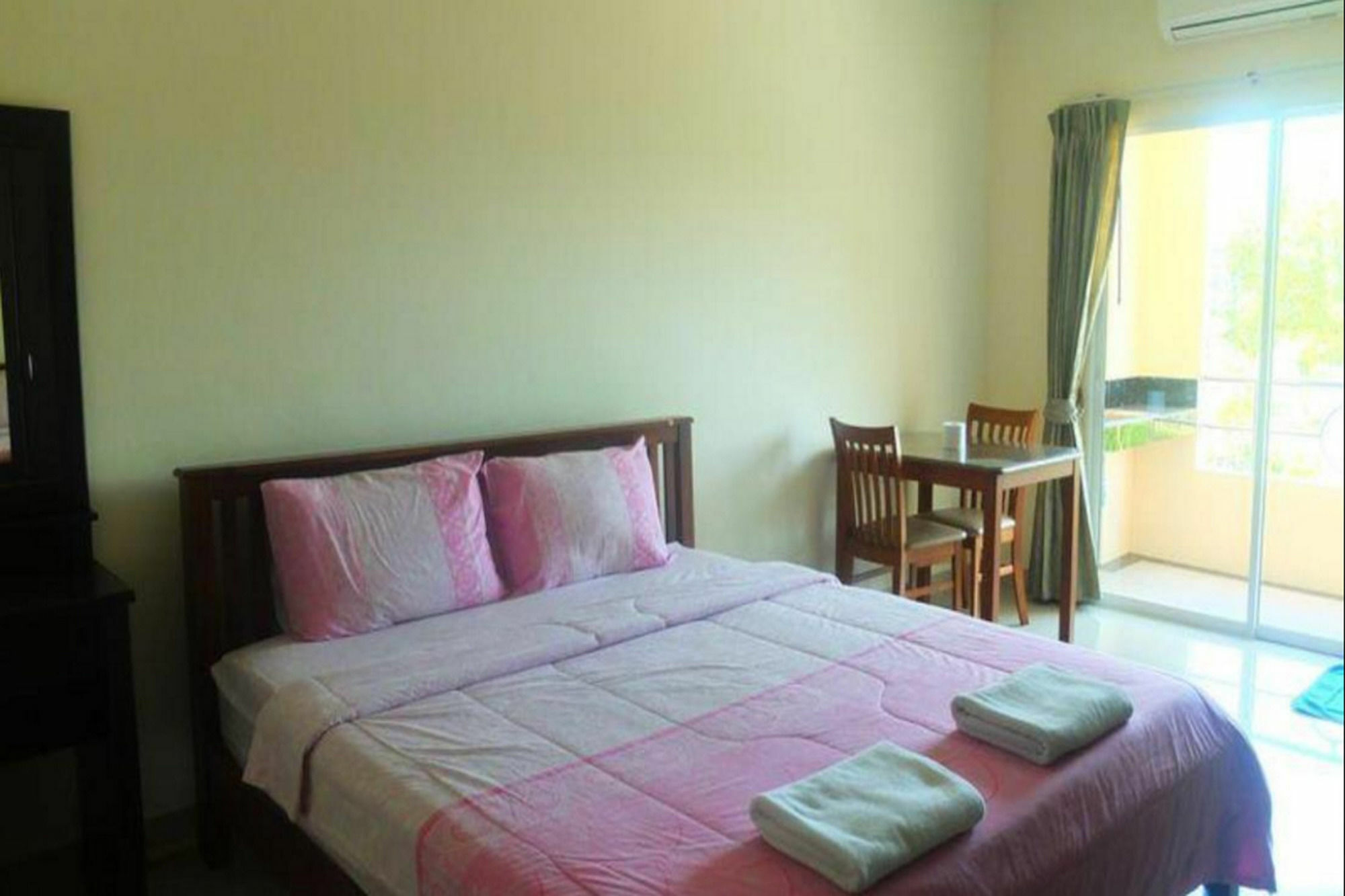 Lk Pavilion Executive Serviced Apartment Pattaya Exteriör bild