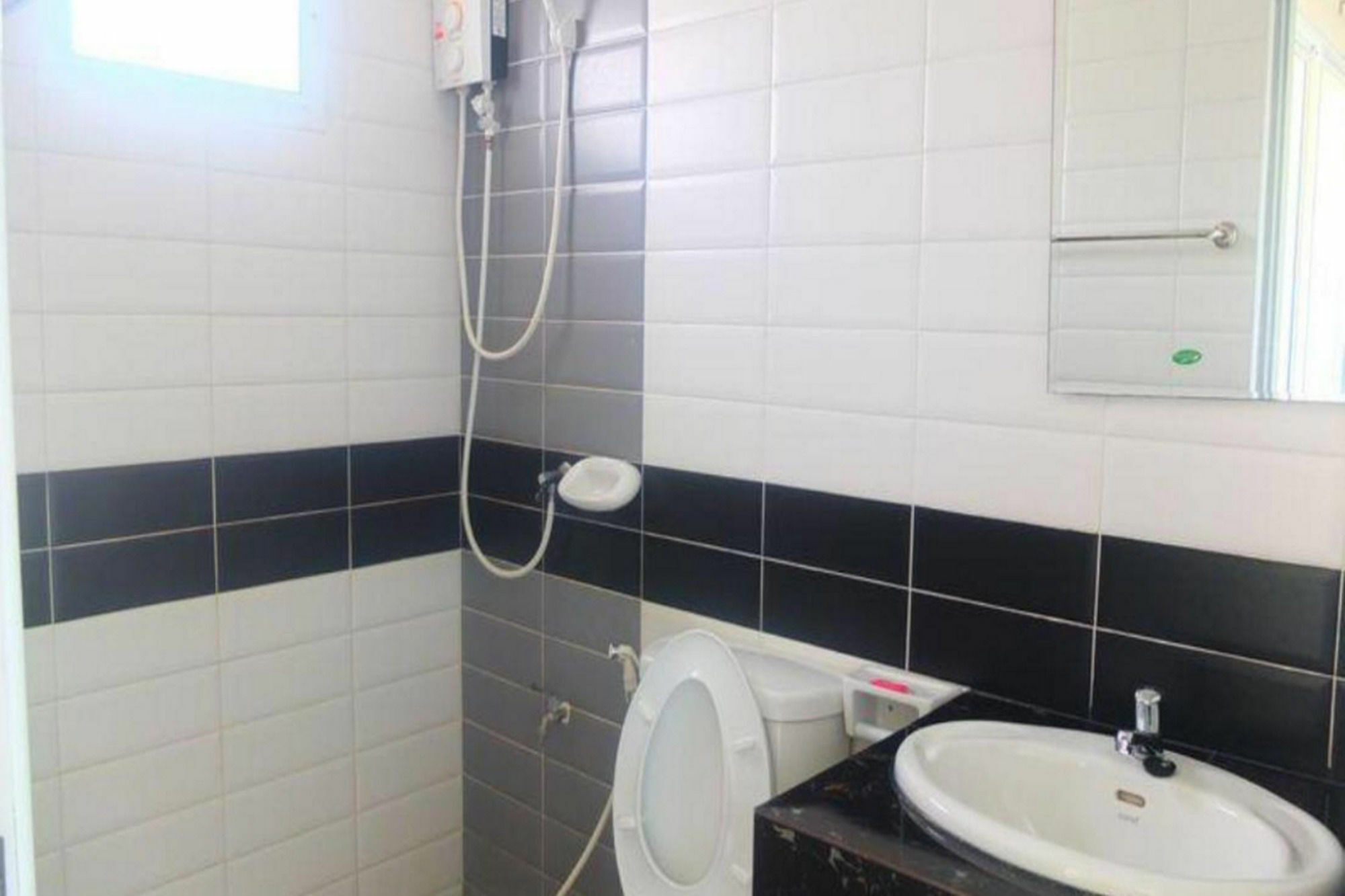 Lk Pavilion Executive Serviced Apartment Pattaya Exteriör bild